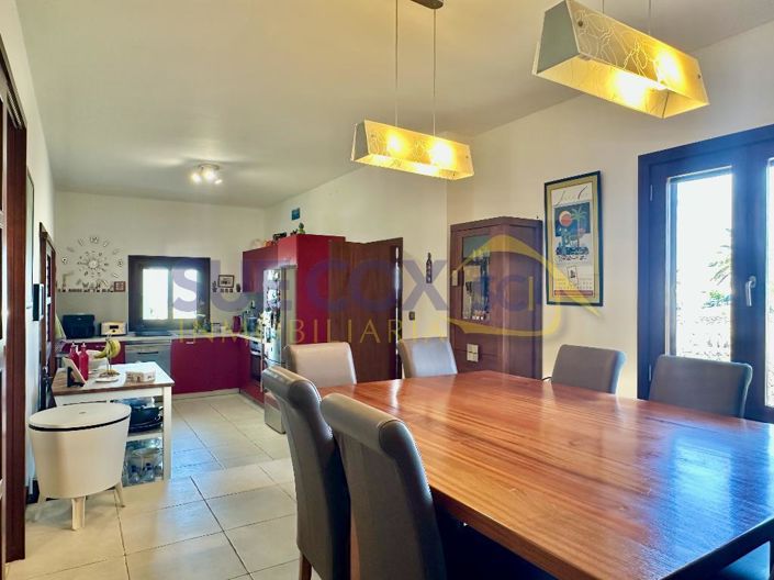 Image No.9-5 Bed Villa for sale