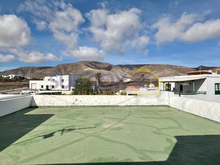 Image No.26-4 Bed House for sale