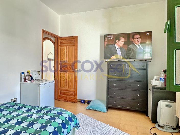 Image No.33-4 Bed House for sale