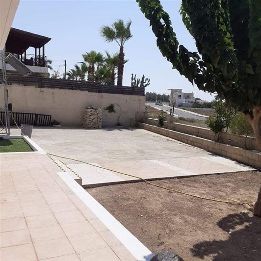 Image No.2-6 Bed Villa for sale