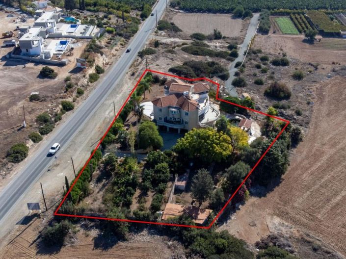 Image No.3-6 Bed Villa for sale