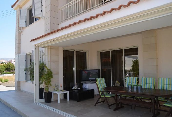 Image No.8-5 Bed Villa for sale