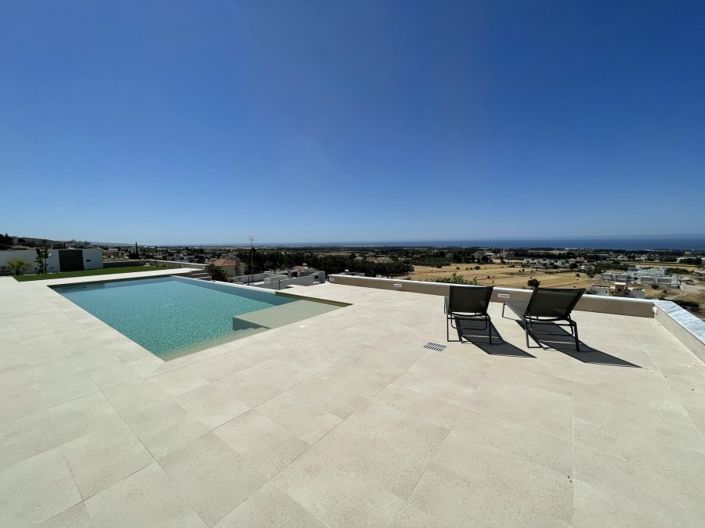 Image No.10-5 Bed Villa for sale