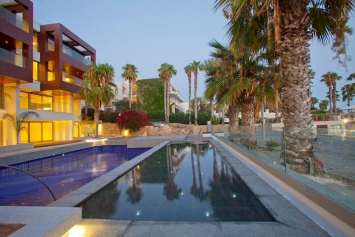 Image No.8-9 Bed Apartment for sale