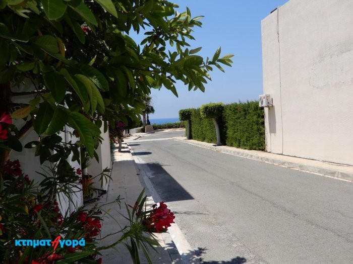 Image No.3-Commercial for sale