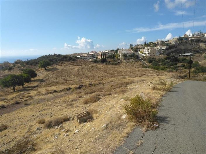 Image No.2-Terre à vendre à Paphos