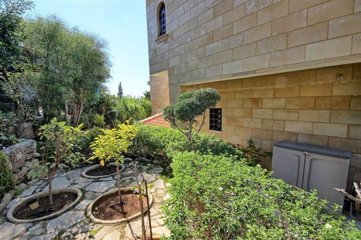 Image No.4-4 Bed Villa for sale