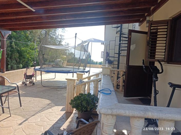 Image No.4-4 Bed Bungalow for sale