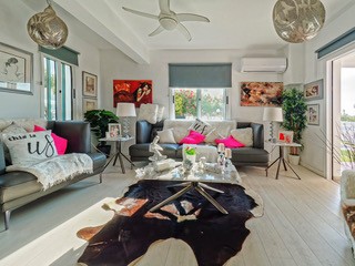 Image No.4-4 Bed Villa for sale