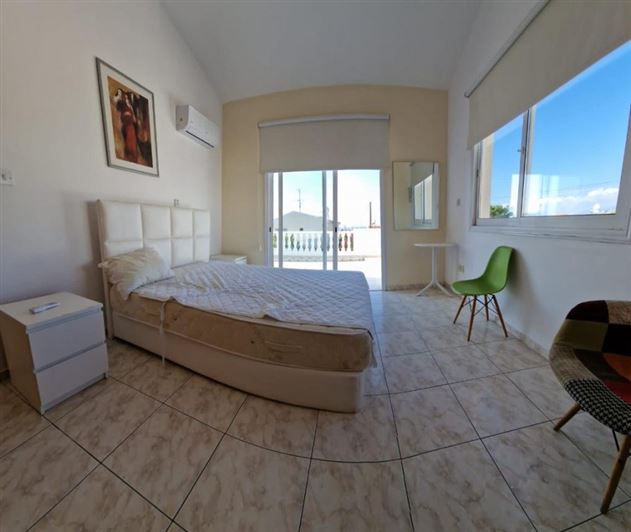 Image No.9-3 Bed Villa for sale