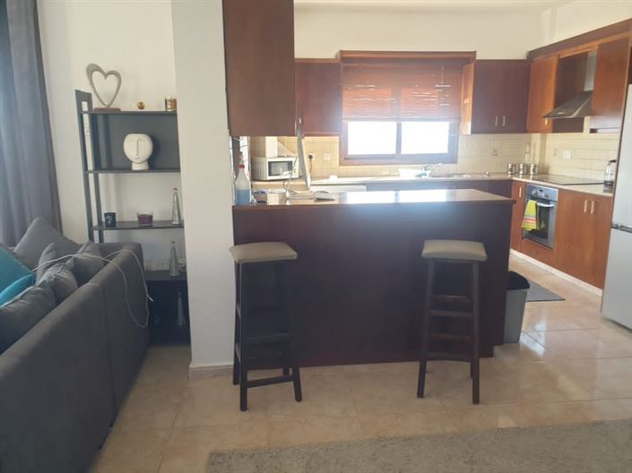 Image No.5-2 Bed Townhouse for sale