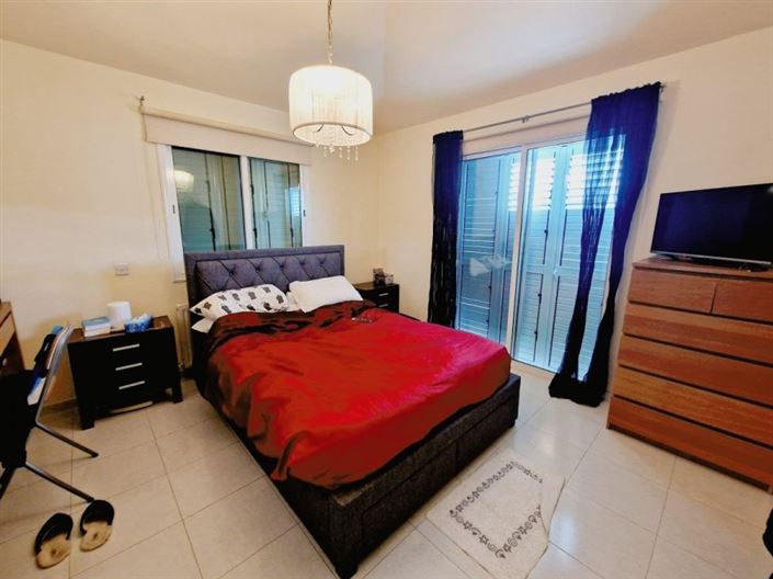 Image No.9-5 Bed Villa for sale