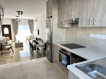 Town House For Sale  in  Tombs of the Kings