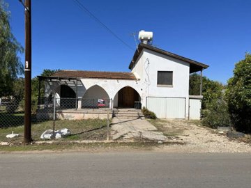 Bungalow For Sale  in  Empa