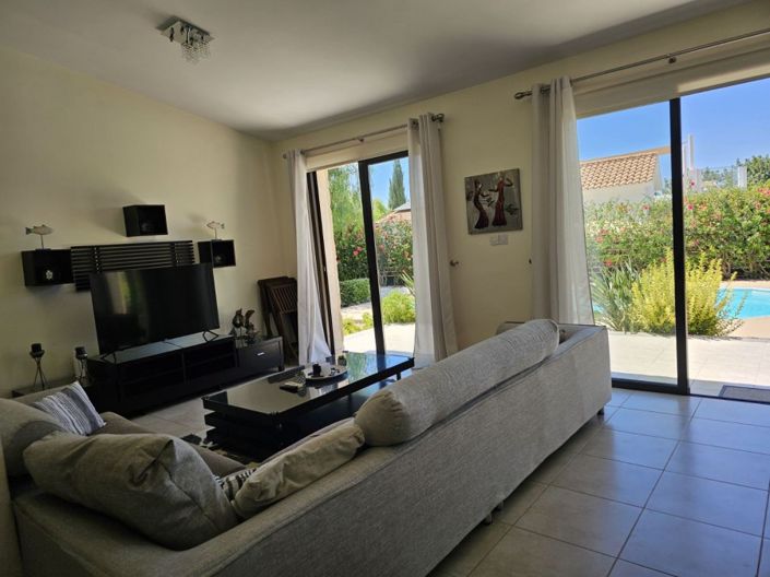 Image No.6-3 Bed Villa for sale