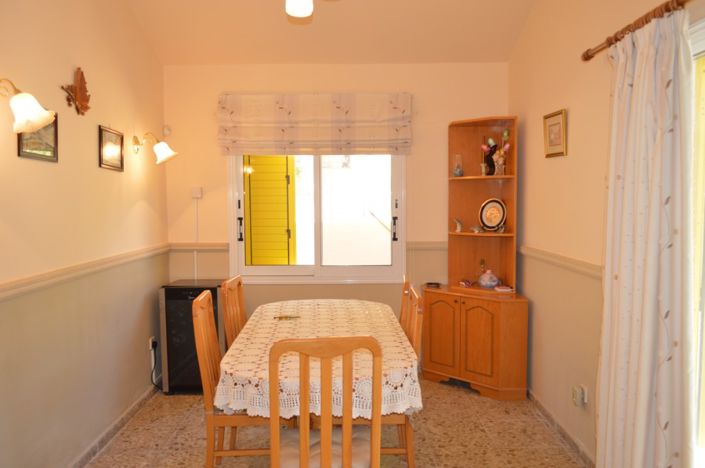 Image No.9-3 Bed Bungalow for sale