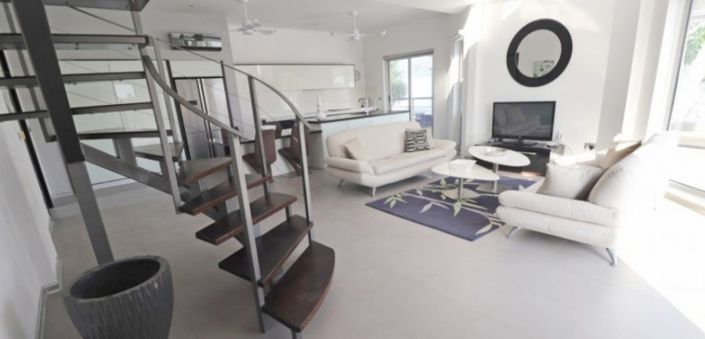 Image No.3-3 Bed Villa for sale