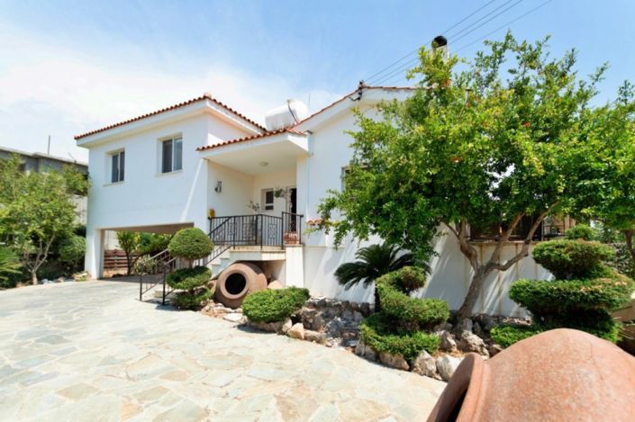 Image No.1-3 Bed Villa for sale