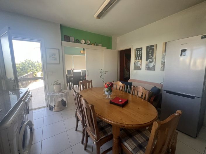 Image No.8-3 Bed Villa for sale