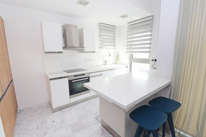 Image No.8-4 Bed Villa for sale