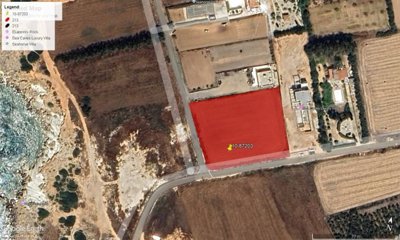 Residential Land  For Sale  in  Sea Caves