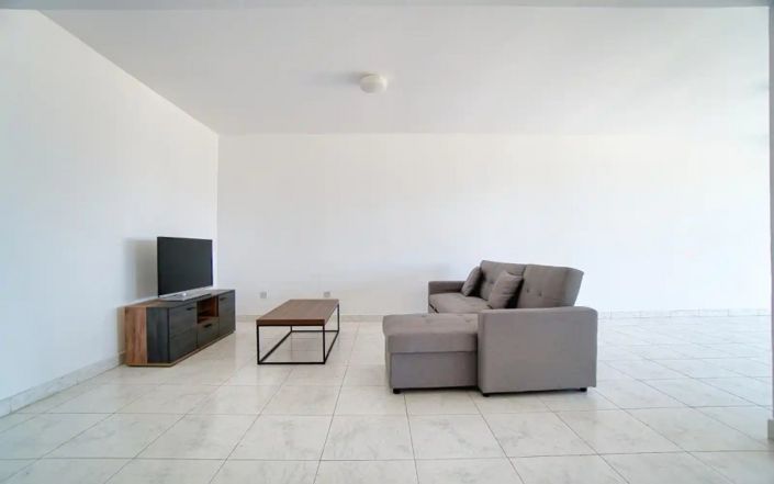 Image No.2-3 Bed Apartment for sale