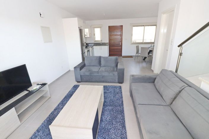 Image No.7-2 Bed Townhouse for sale