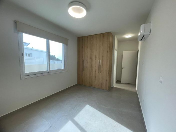 Image No.8-3 Bed Apartment for sale