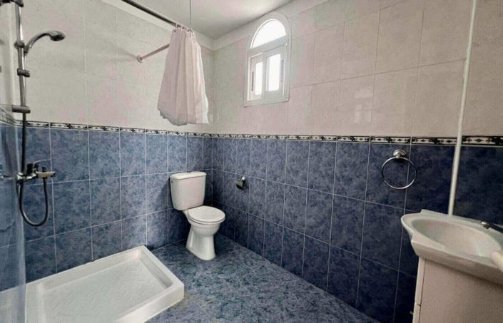 Image No.7-3 Bed Villa for sale