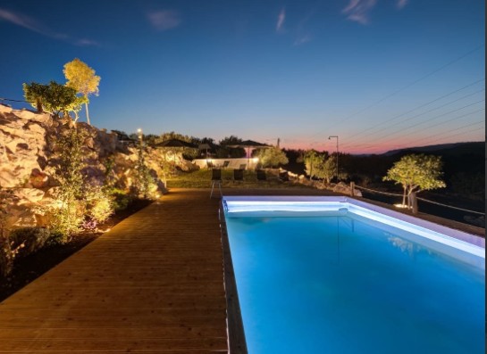 Image No.8-4 Bed House for sale