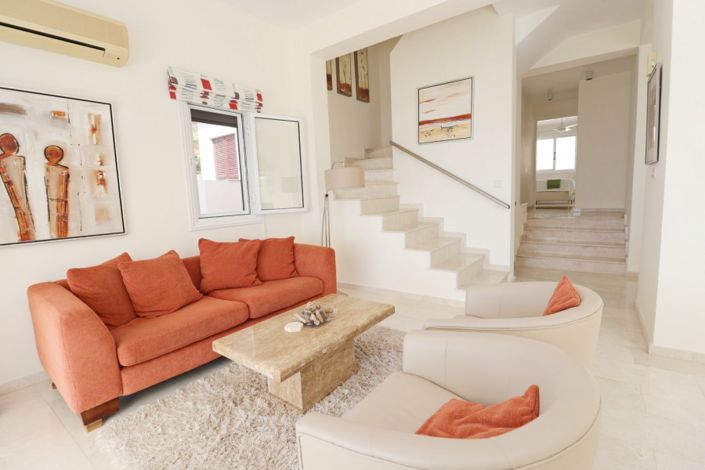 Image No.9-4 Bed Villa for sale