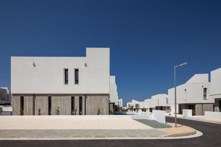 Image No.4-4 Bed Villa for sale