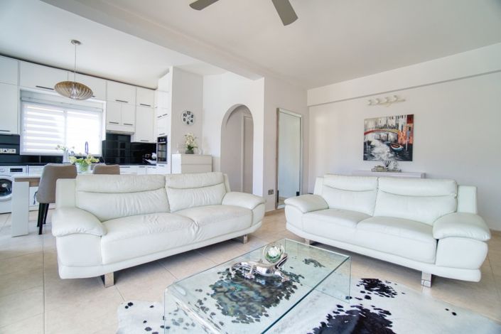 Image No.5-2 Bed Apartment for sale