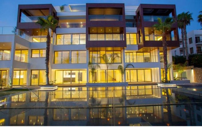 Image No.10-5 Bed Apartment for sale