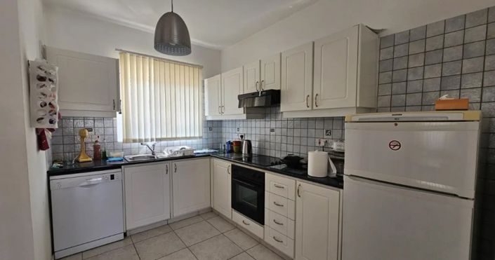 Image No.10-2 Bed Townhouse for sale