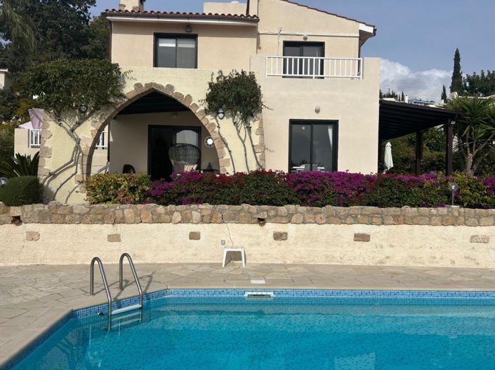 Image No.1-3 Bed Villa for sale