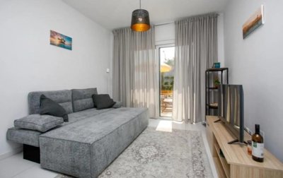 Apartment For Sale  in  Tombs of the Kings