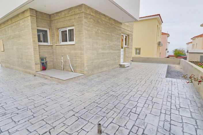 Image No.2-3 Bed Villa for sale