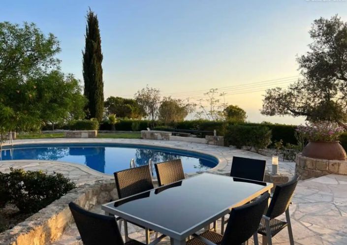 Image No.3-3 Bed Villa for sale