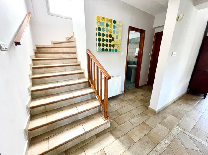 Image No.9-5 Bed Villa for sale