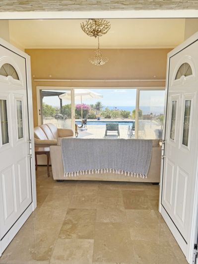 Image No.10-Villa for sale