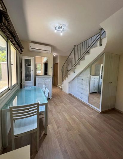 Image No.6-2 Bed Townhouse for sale