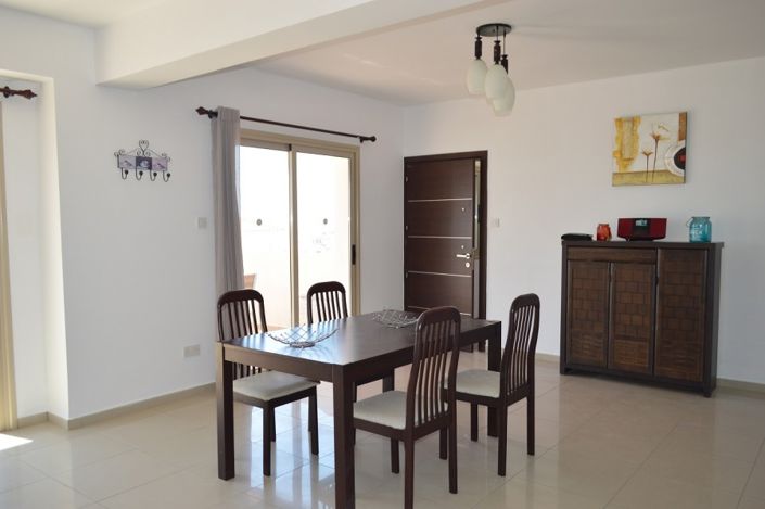 Image No.8-2 Bed Apartment for sale