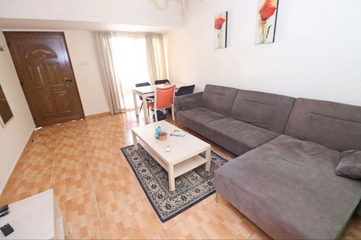 Image No.9-2 Bed Townhouse for sale