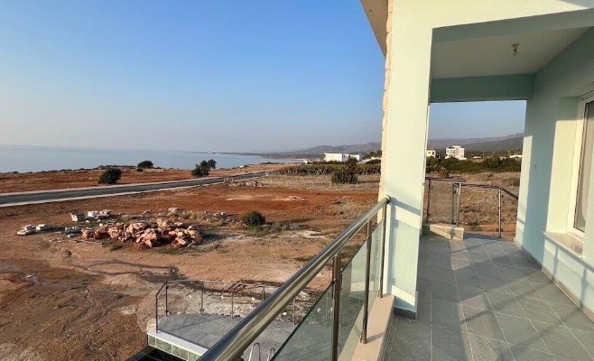 Image No.10-3 Bed Villa for sale