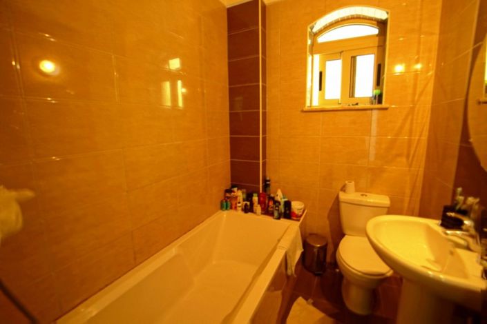 Image No.9-3 Bed Villa for sale