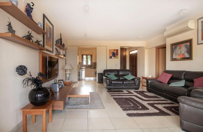 Image No.6-3 Bed Apartment for sale