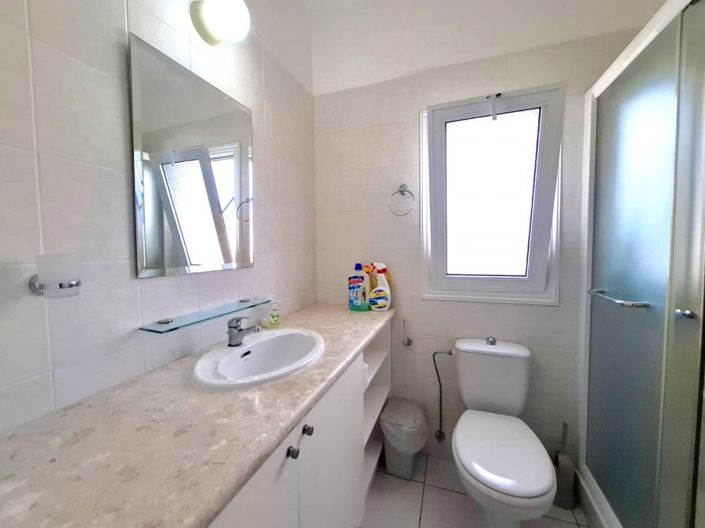 Image No.10-2 Bed Townhouse for sale