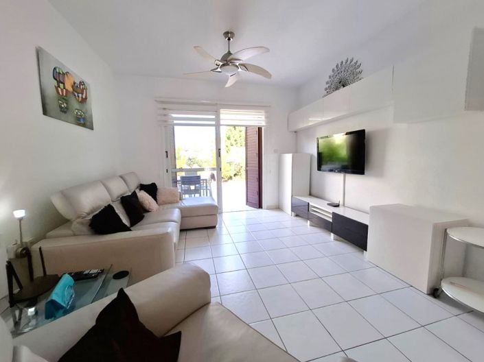 Image No.4-2 Bed Townhouse for sale