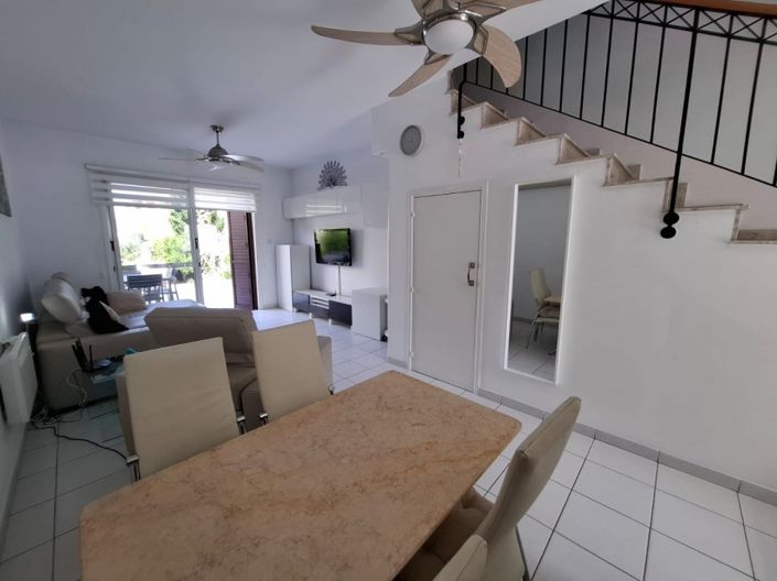 Image No.6-2 Bed Townhouse for sale